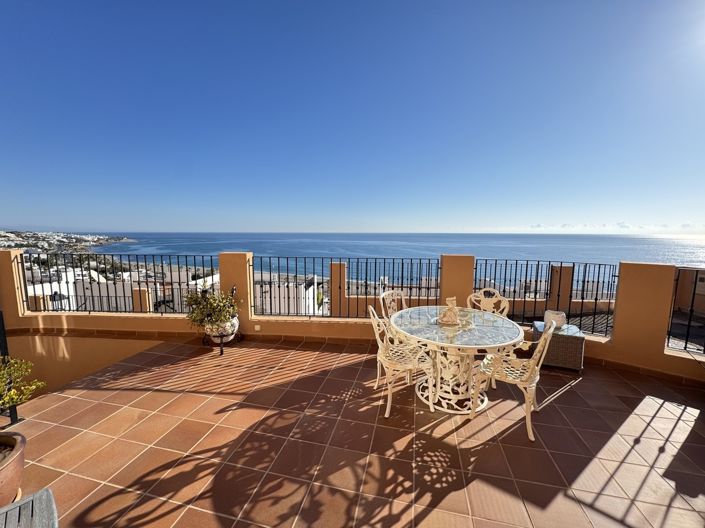 Image No.1-3 Bed Villa for sale