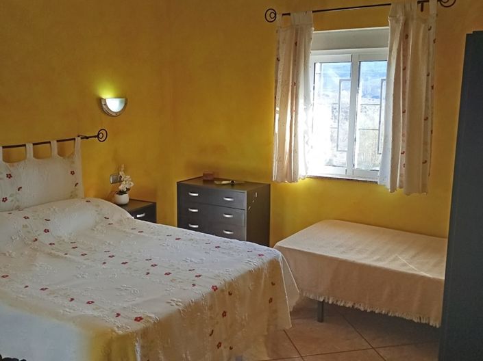 Image No.9-4 Bed Villa for sale