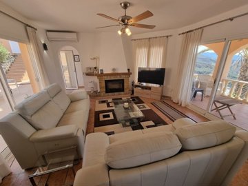 21576-villa-for-sale-in-sierra-cabrera-759149