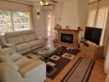 21576-villa-for-sale-in-sierra-cabrera-759150