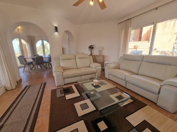 21576-villa-for-sale-in-sierra-cabrera-759152