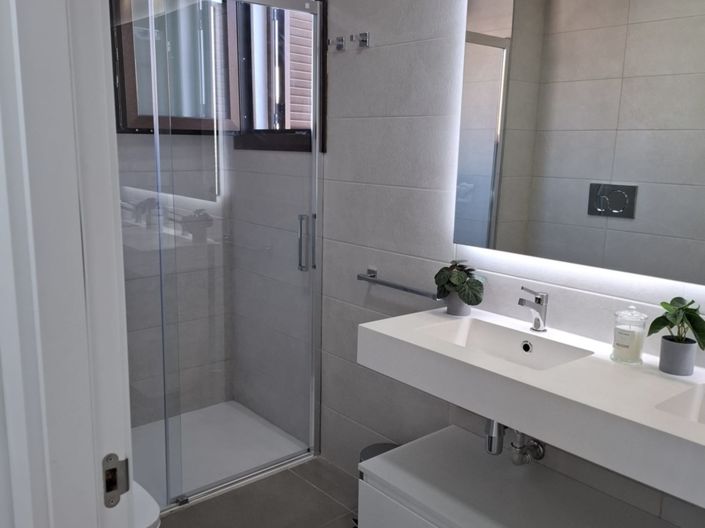 Image No.17-2 Bed Villa for sale