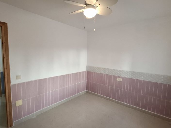 Image No.16-2 Bed Villa for sale