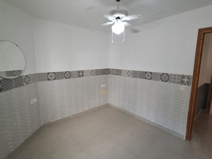 Image No.21-2 Bed Villa for sale