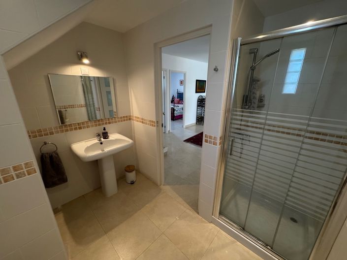 Image No.20-4 Bed Villa for sale