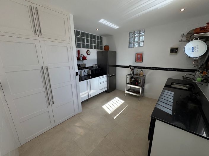 Image No.25-4 Bed Villa for sale