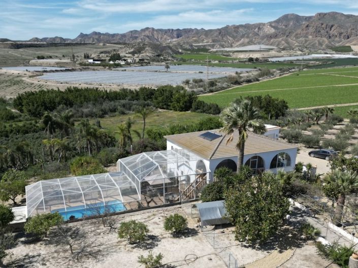 Image No.29-4 Bed Villa for sale