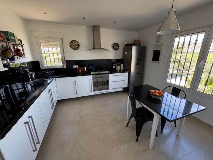 Image No.12-4 Bed Villa for sale