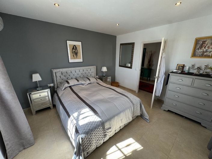 Image No.14-4 Bed Villa for sale