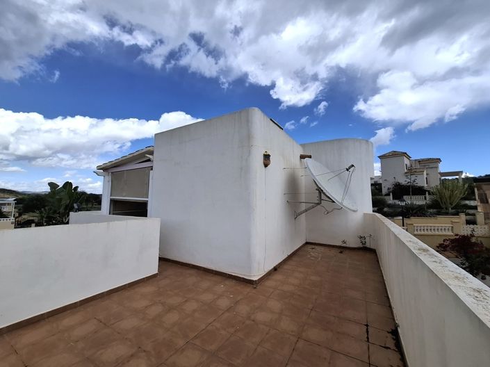 Image No.27-3 Bed Villa for sale