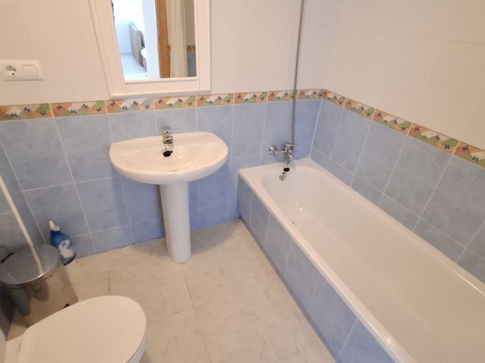 Image No.14-2 Bed Apartment for sale