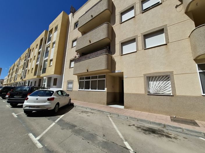 Image No.19-2 Bed Apartment for sale