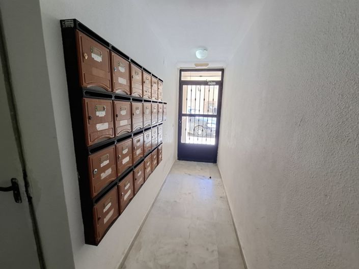 Image No.22-2 Bed Apartment for sale