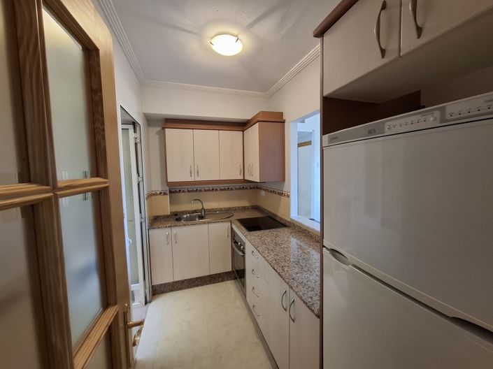 Image No.8-2 Bed Apartment for sale