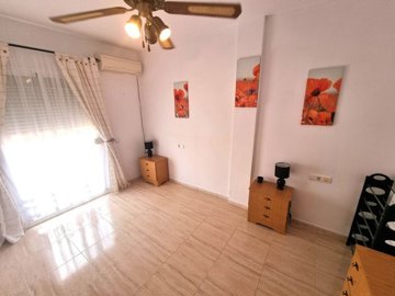 21908-duplex-townhouse-for-sale-in-palomares-