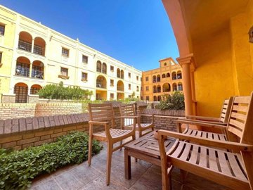 21861-duplex-townhouse-for-sale-in-desert-spr