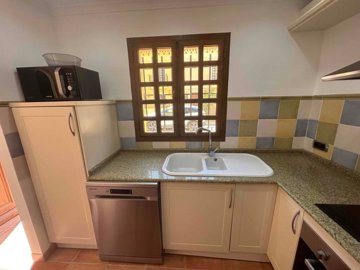 21861-duplex-townhouse-for-sale-in-desert-spr