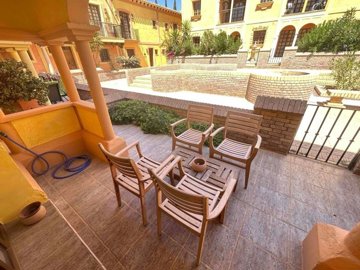 21861-duplex-townhouse-for-sale-in-desert-spr