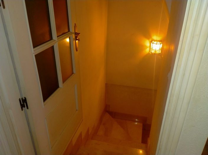 Image No.16-4 Bed Property for sale