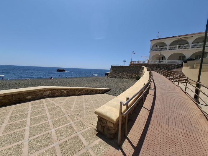 Image No.11-3 Bed Apartment for sale