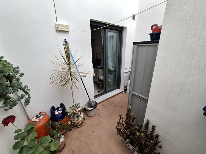 Image No.18-3 Bed Apartment for sale