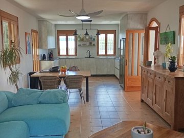 22000-villa-for-sale-in-velez-rubio-792050-xm