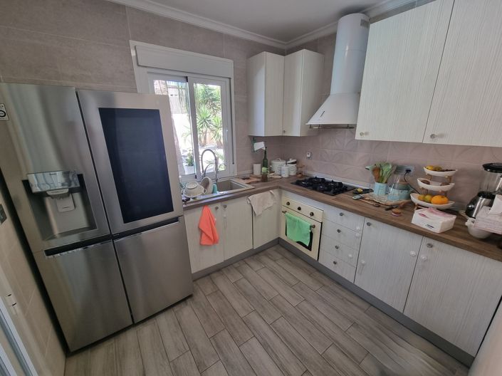 Image No.11-3 Bed Villa for sale