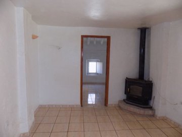 22041-village-house-for-sale-in-seron-794872-