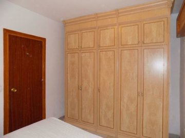 22041-village-house-for-sale-in-seron-794853-