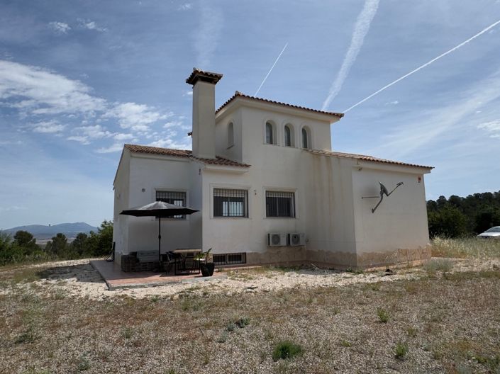 Image No.27-3 Bed Villa for sale