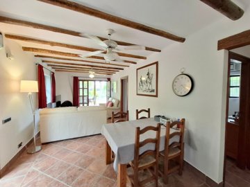22092-apartment-for-sale-in-desert-springs-79
