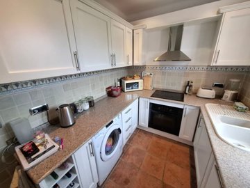 22092-apartment-for-sale-in-desert-springs-79