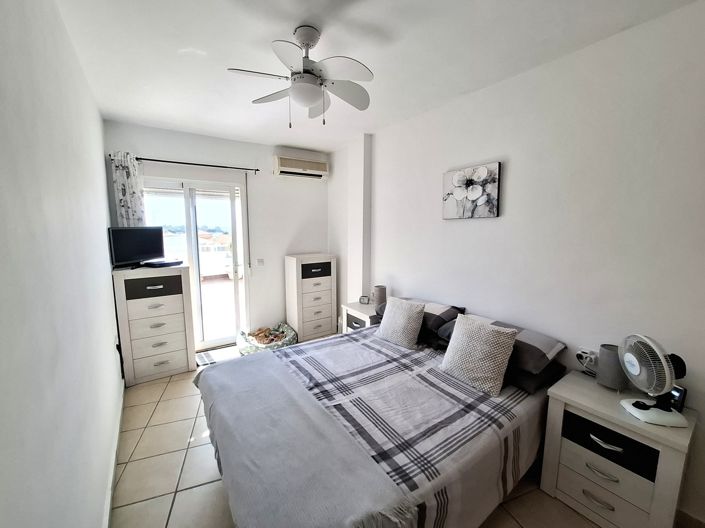 Image No.16-2 Bed Apartment for sale