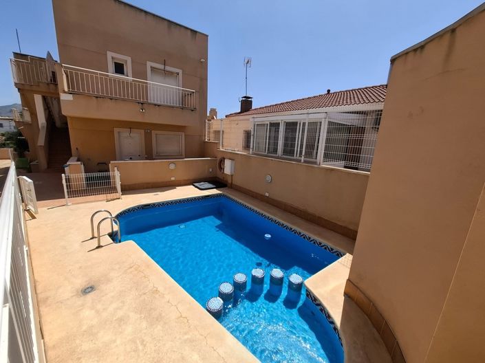 Image No.19-2 Bed Property for sale