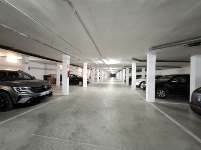 Image No.20-3 Bed Property for sale