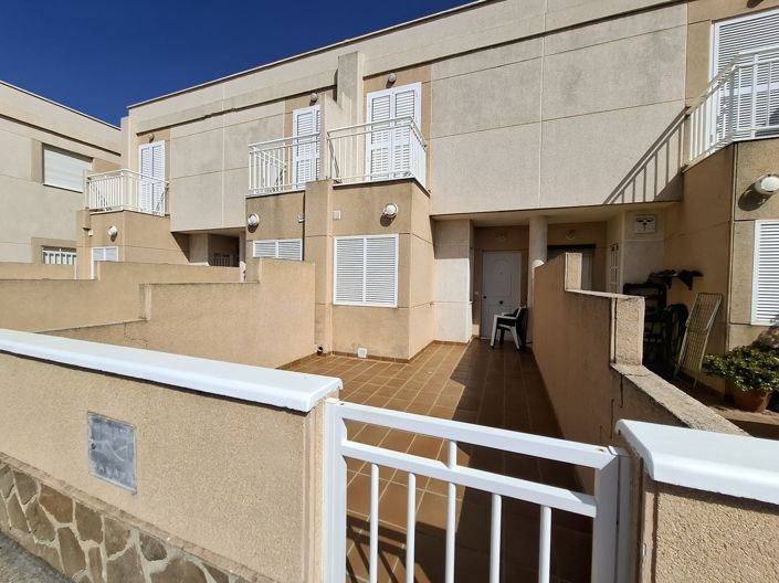 Image No.3-3 Bed Property for sale