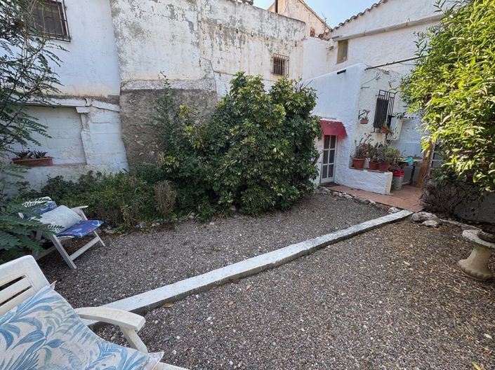 Image No.16-3 Bed Village House for sale