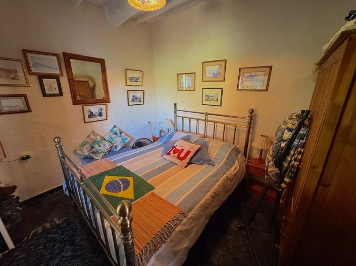 Image No.9-3 Bed Village House for sale