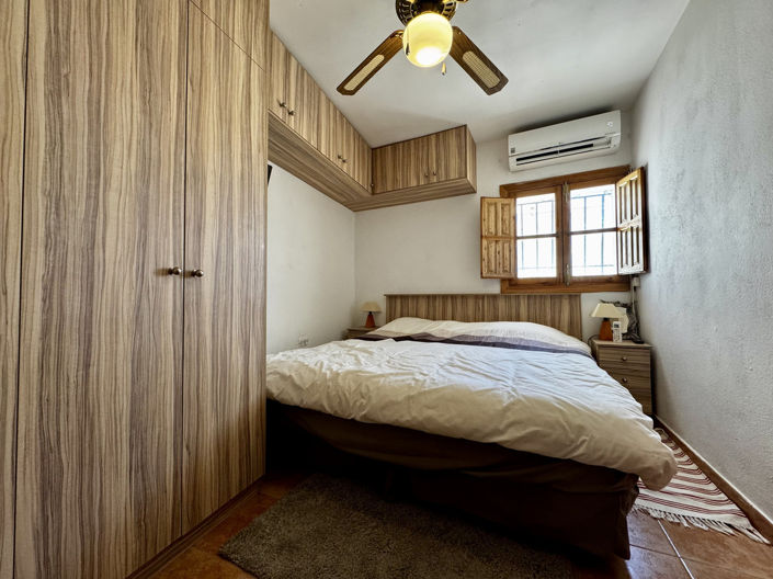 Image No.15-2 Bed Village House for sale