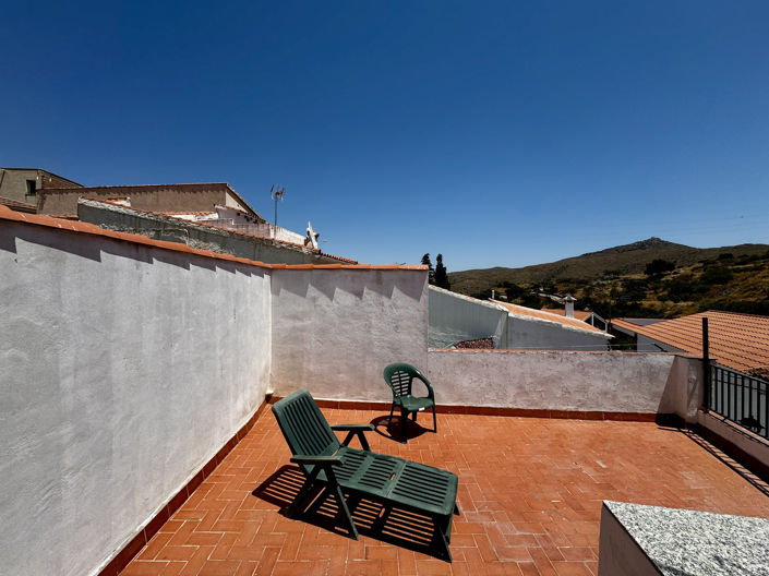 Image No.25-2 Bed Village House for sale