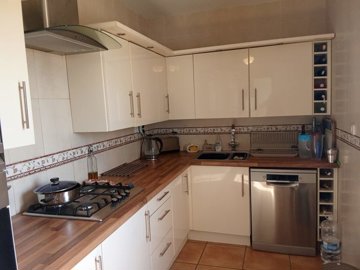 22739-cortijo-finca-for-sale-in-velez-rubio-8