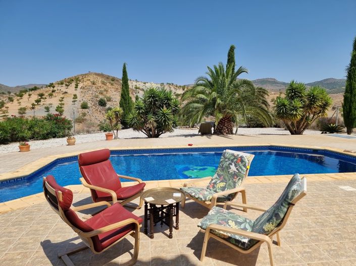 Image No.3-Villa de 4 chambres à vendre à Oria