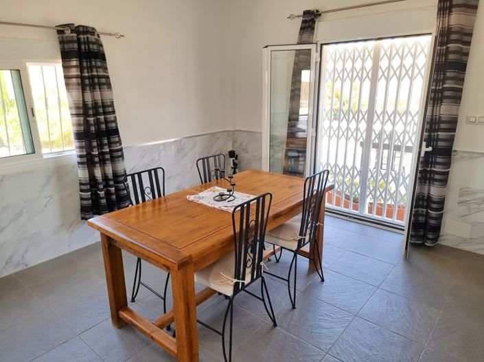 Image No.8-Villa de 4 chambres à vendre à Oria