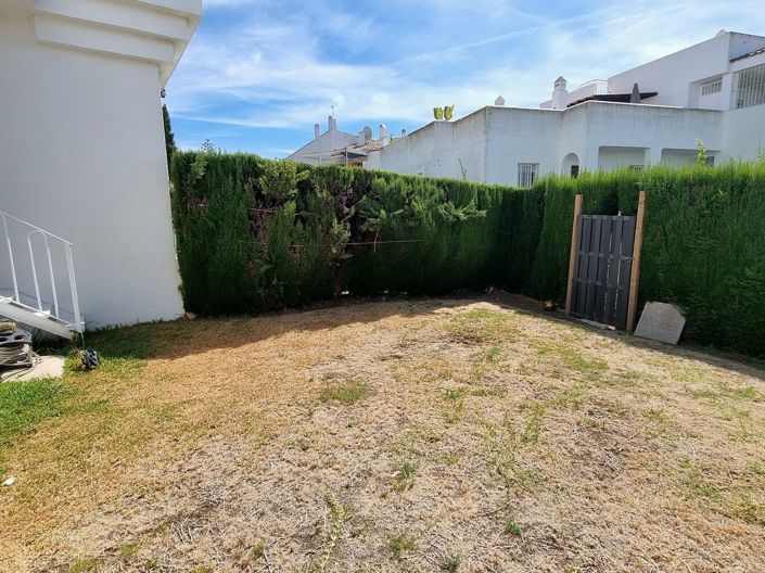 Image No.24-2 Bed Apartment for sale