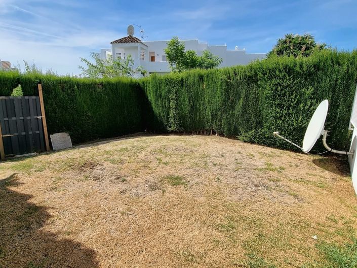 Image No.25-2 Bed Apartment for sale