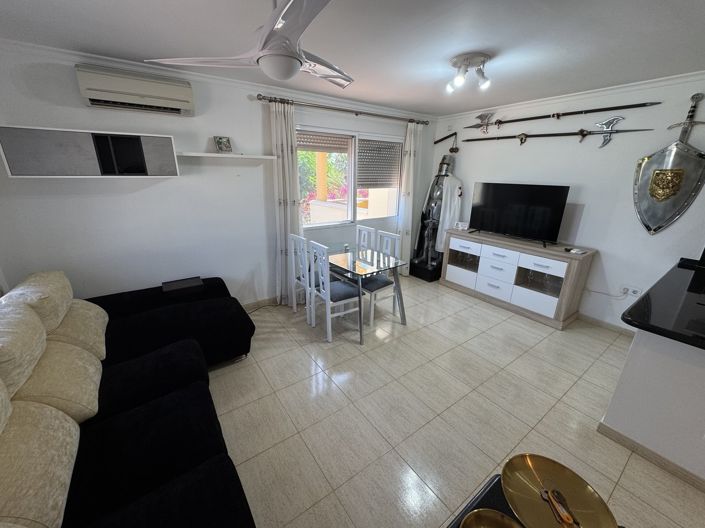 Image No.8-2 Bed Apartment for sale