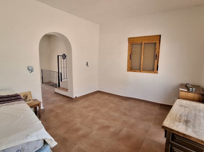 Image No.20-4 Bed Village House for sale