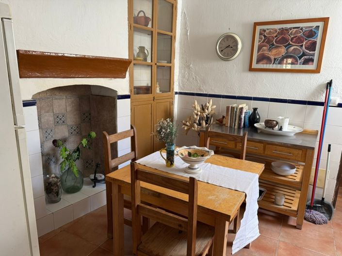 Image No.8-4 Bed Village House for sale