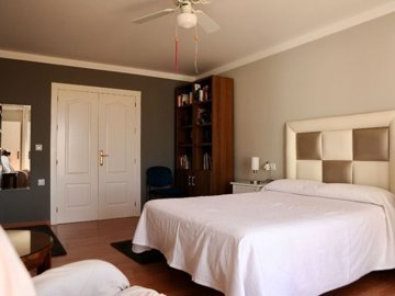 22865-village-house-for-sale-in-velez-blanco-