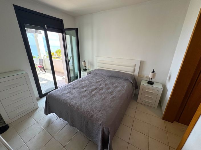 Image No.18-3 Bed Apartment for sale